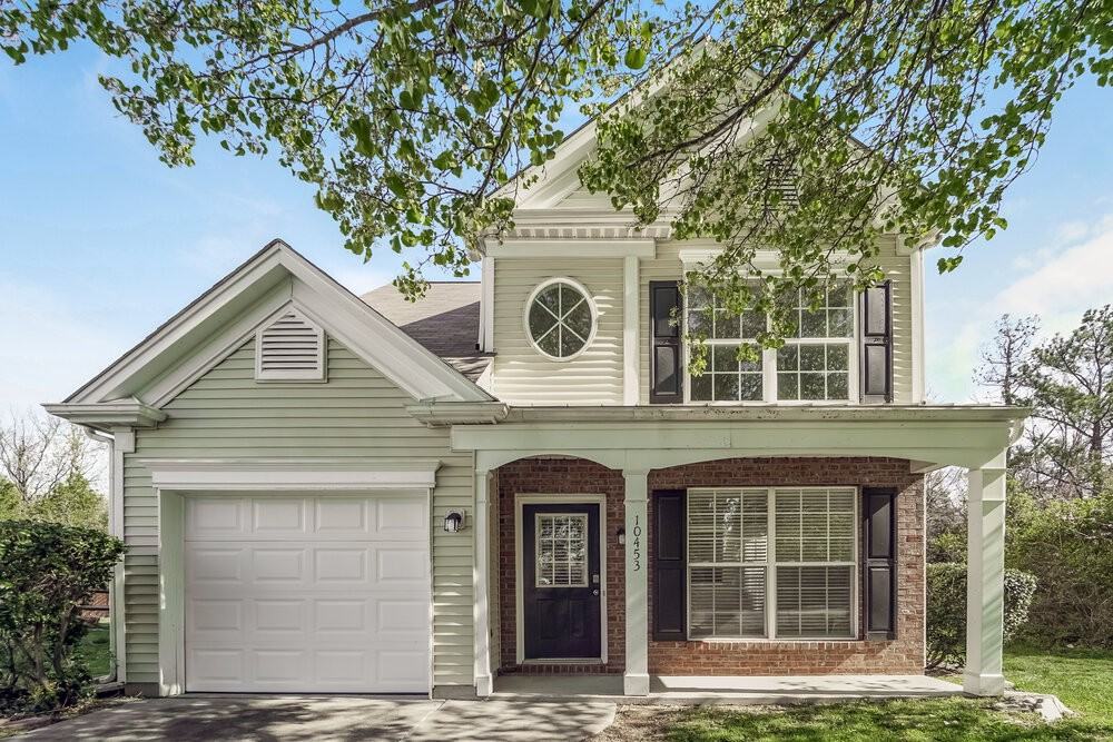 10453 Roundleaf Dr - Photo 4 of 17