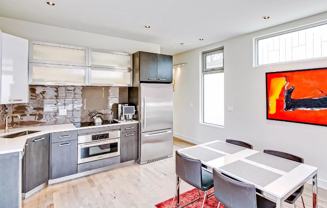 402 Harrison St - Photo 1 of 1