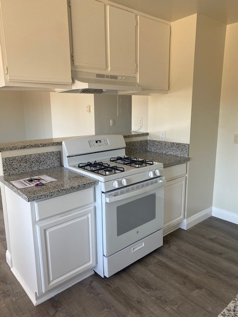 936 N Washington Pl #B - Photo 6 of 8