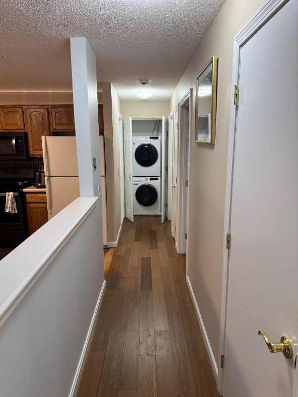 130 Endicott St N - Photo 6 of 10