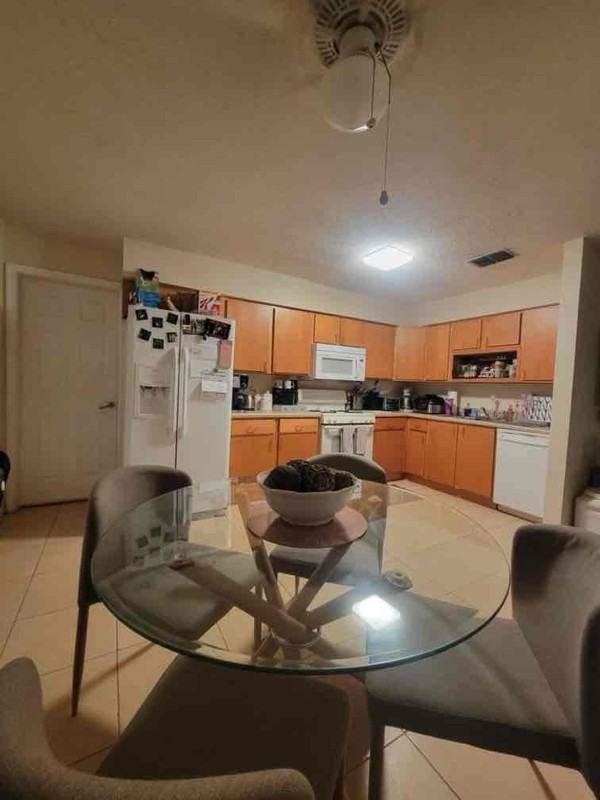 2257 Palmwood Dr - Photo 5 of 18