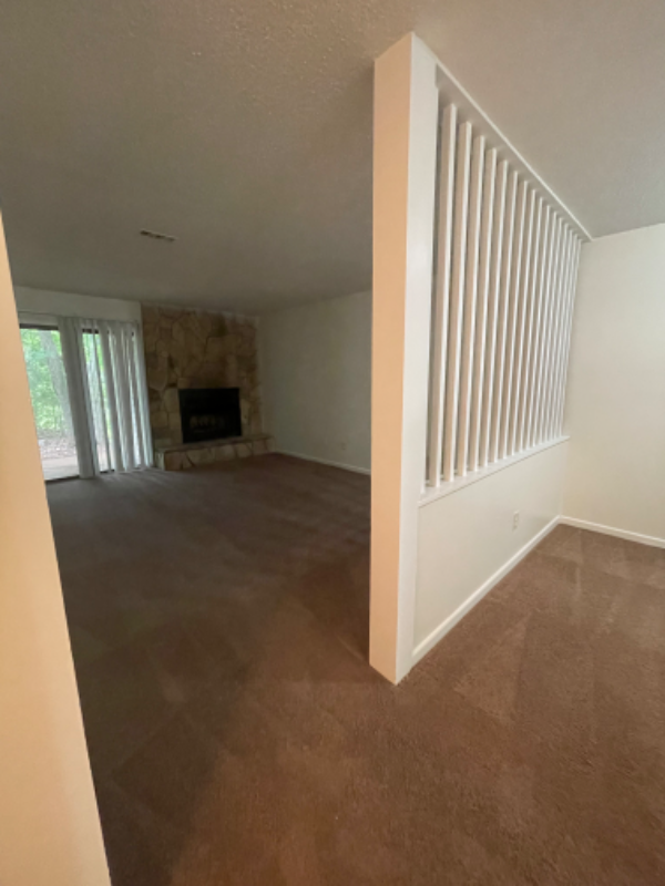 2000 Swaim Ridge Cir #D - Photo 5 of 6