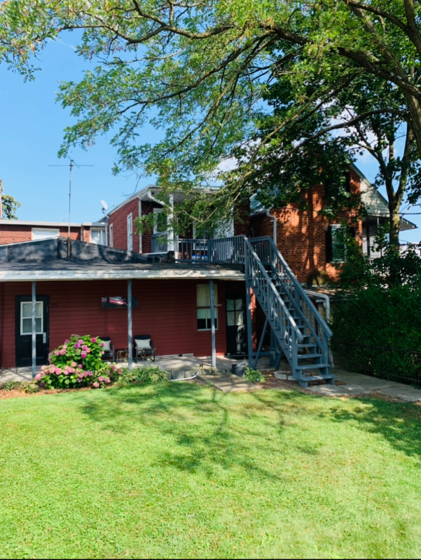 259 Baltimore St - Photo 4 of 23