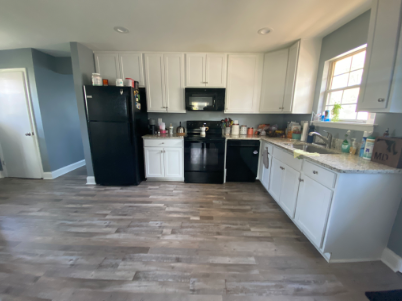 1612 Hilltop Rd - Photo 5 of 20