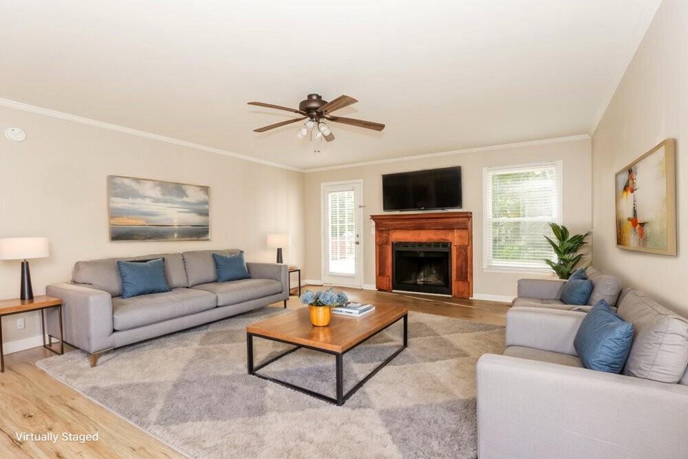 2409 Racquet Club Dr - Photo 3 of 19