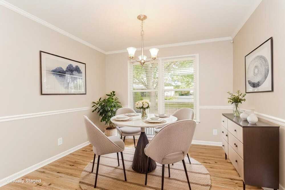 2409 Racquet Club Dr - Photo 6 of 19
