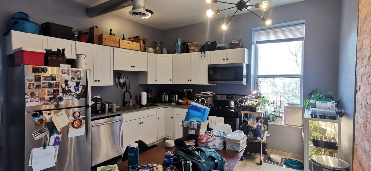 844 Oak St #1 - Photo 3 of 14