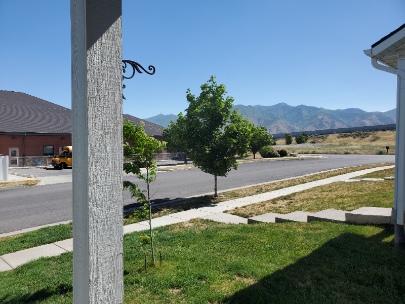 196 Aparicio Dr - Photo 3 of 27