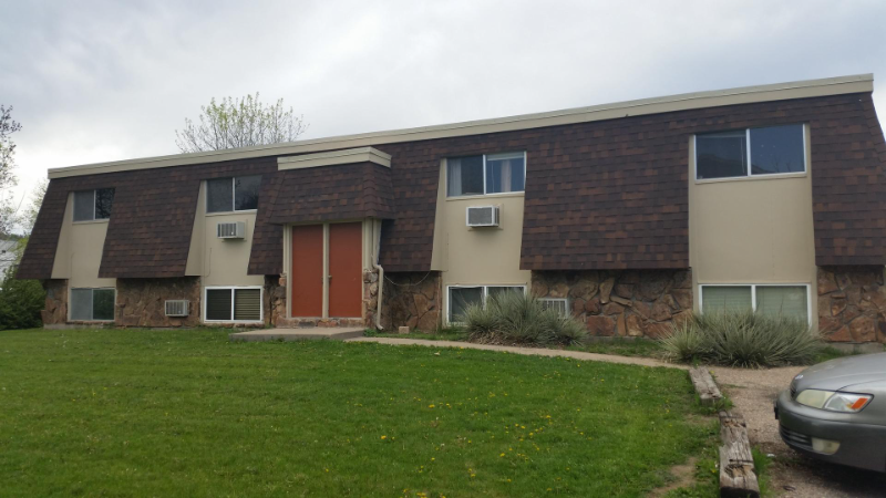1942 Pecan St #2