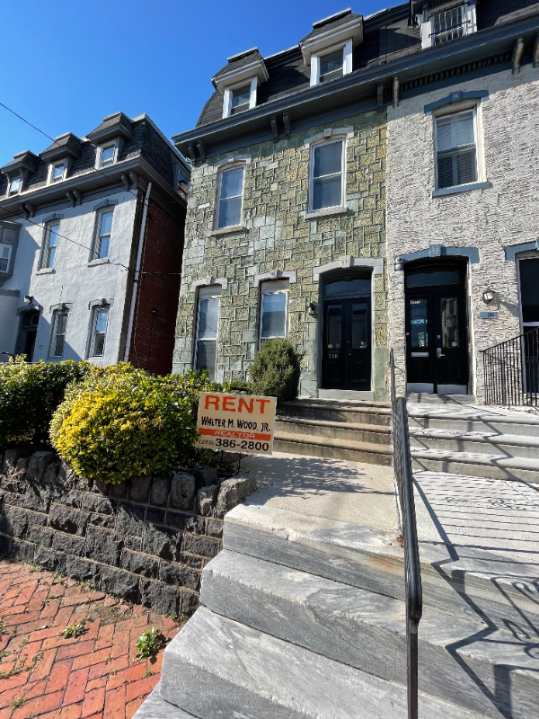 208 S 41st St - Photo 3 of 15