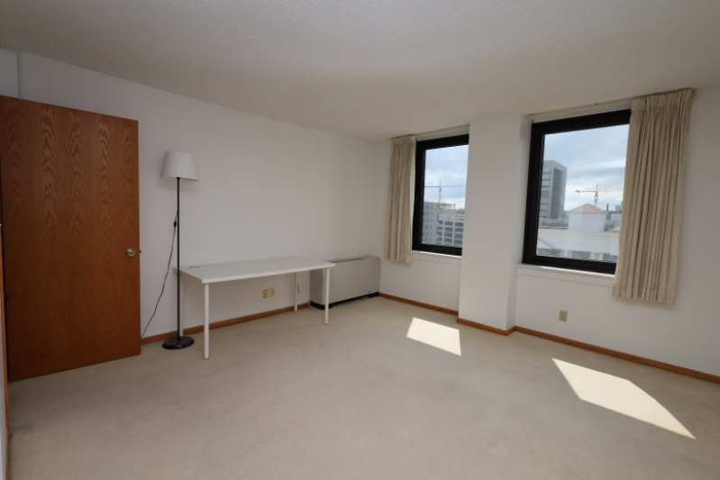 220 Broadway Ave S #911 - Photo 4 of 26