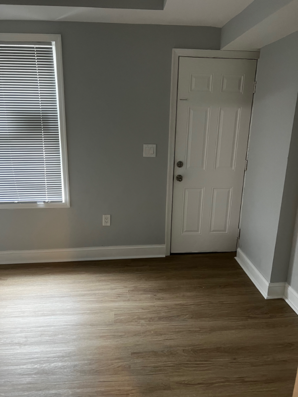 2406 Wilkens Ave - Photo 5 of 13