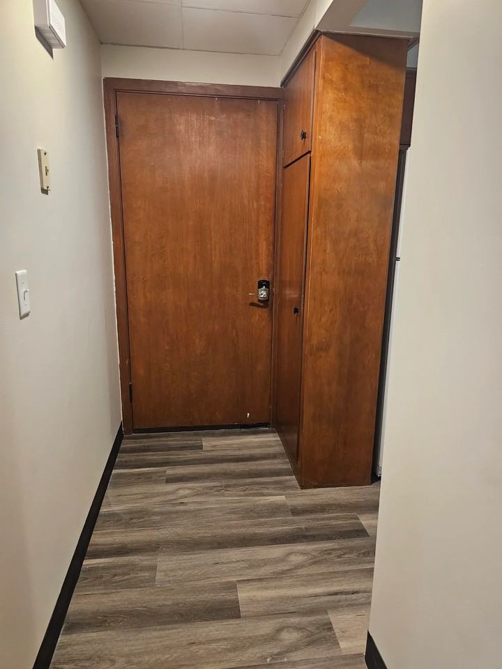 408 2nd Ave Nw #4 - Photo 2 of 14