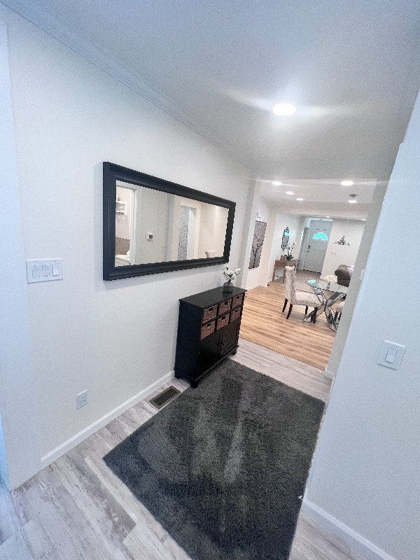 1303 Chipperfield Dr - Photo 6 of 22