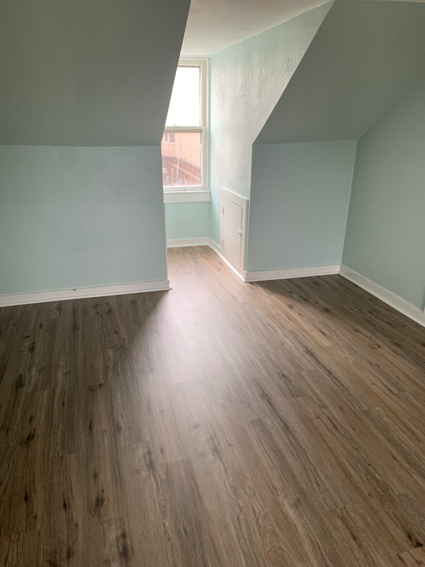 142 S Union St - Photo 3 of 15
