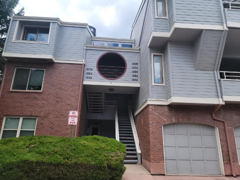 1074 Acapulco Ct