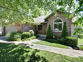 featured image of 2062 W Willow Lakes Cv