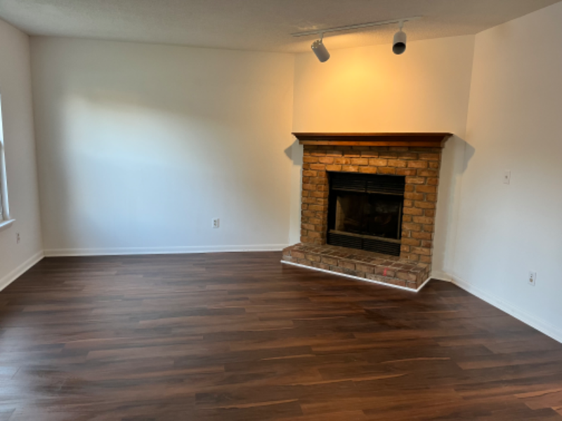 1334 Bellshire Terrace Dr - Photo 3 of 8