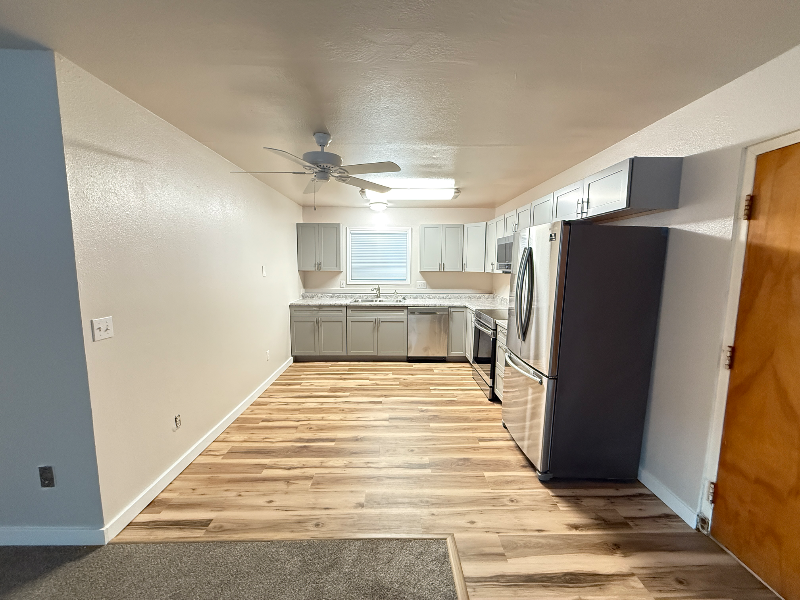 533 Mumford St #2 - Photo 2 of 8