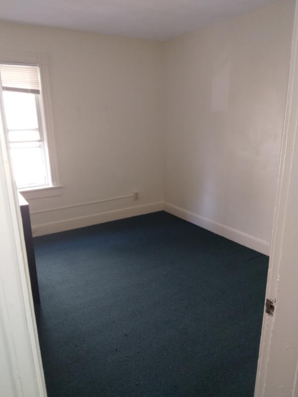 91 Penn St #3 - Photo 3 of 13