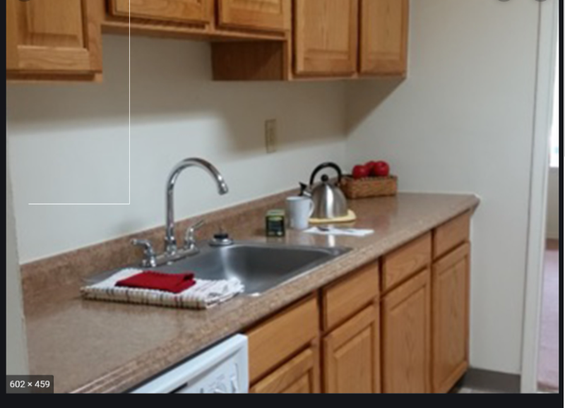 990 55th St #4 - Photo 4 of 7