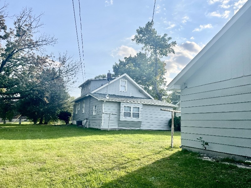 1021 Keokuk St #UP - Photo 5 of 7