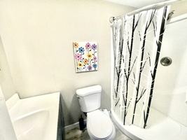 featured image of 1021 Keokuk St #DOWN