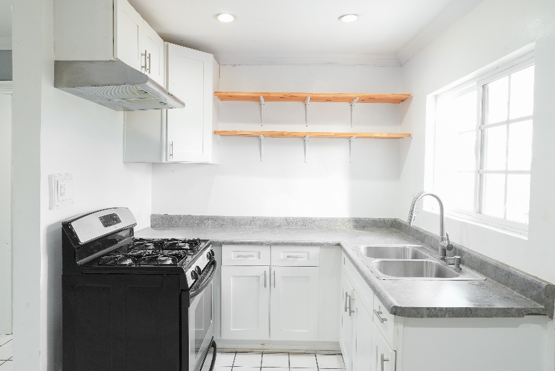 1408 W 55th St #1-2 - Photo 2 of 13