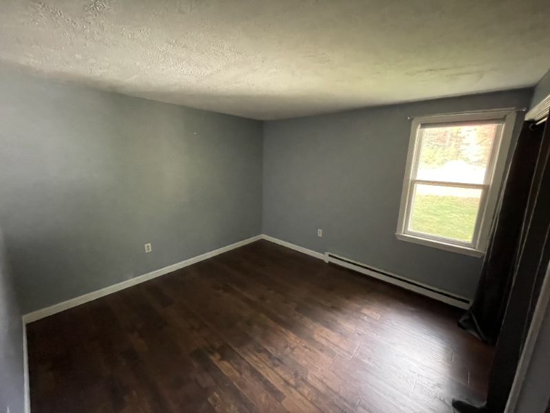 18 Plaza Village Rd #C - Photo 2 of 9