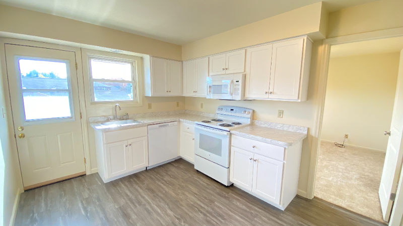 3724 Carman Rd #4 - Photo 6 of 25