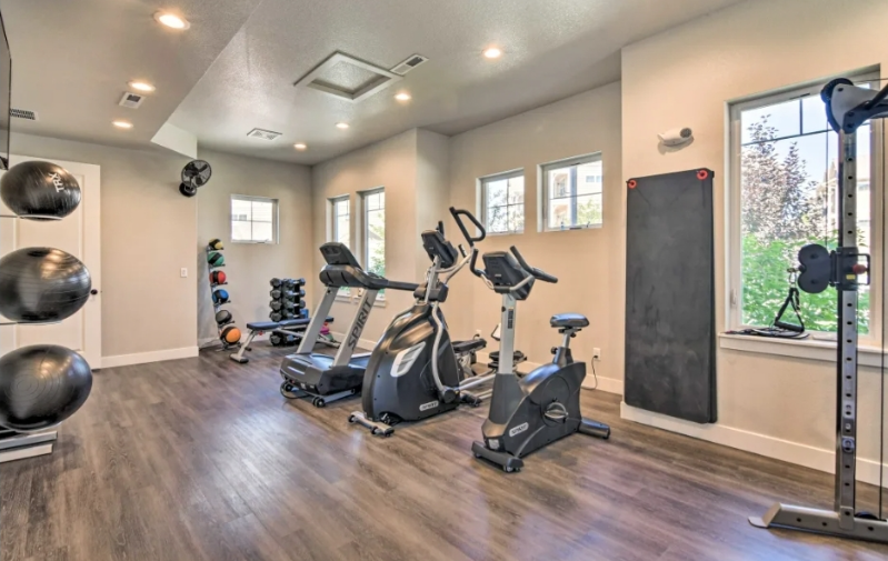 4622 Hahns Peak Dr #208 - Photo 5 of 24