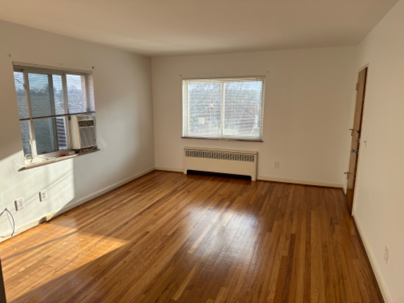 1271 Morten St #1 - Photo 6 of 11