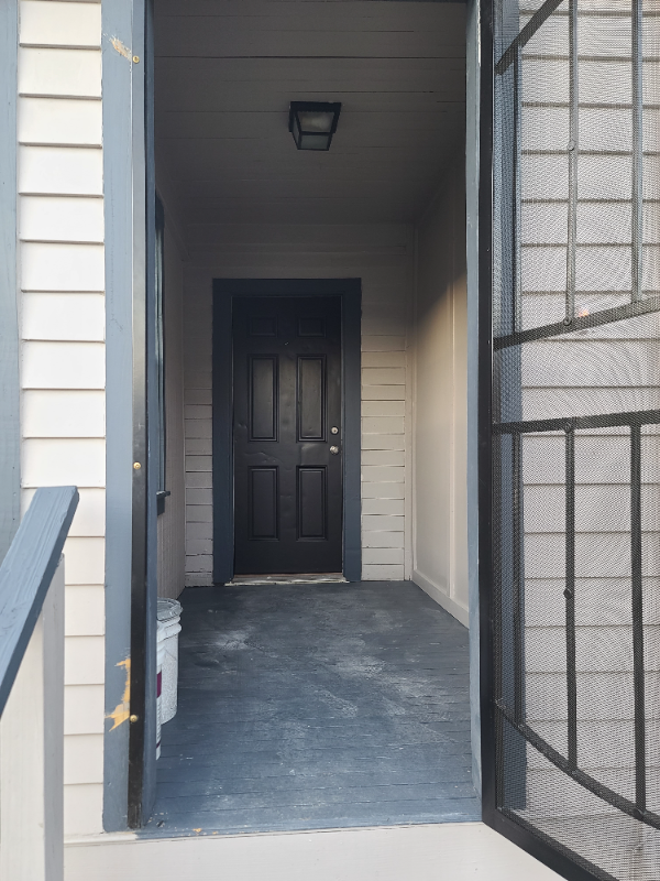 1241 S 18th St - Photo 3 of 12