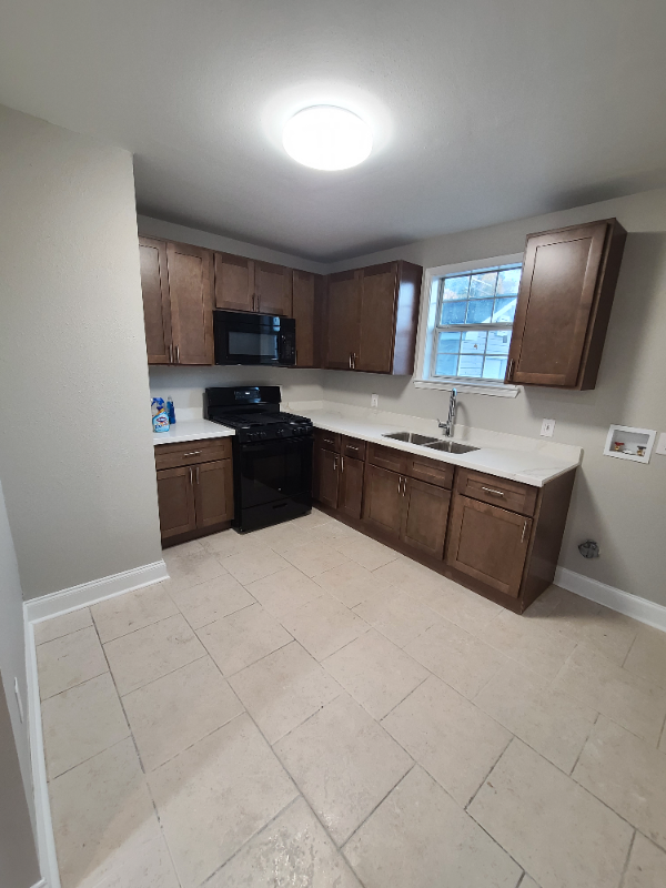 1241 S 18th St - Photo 6 of 12