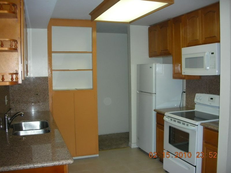 1730 Halford Ave - Photo 3 of 25