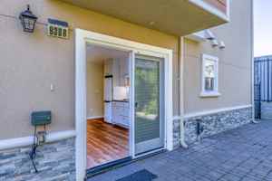 featured image of 938 Kearney St #B