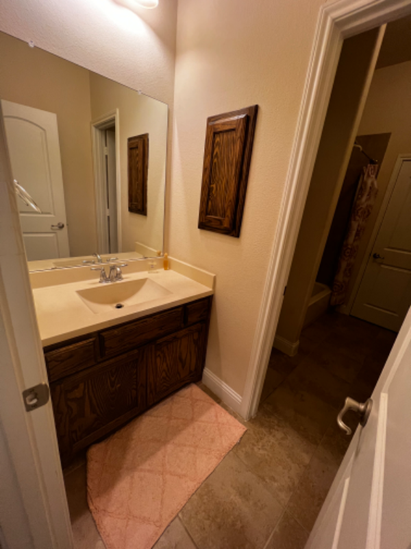 1415 Field Dr - Photo 5 of 10