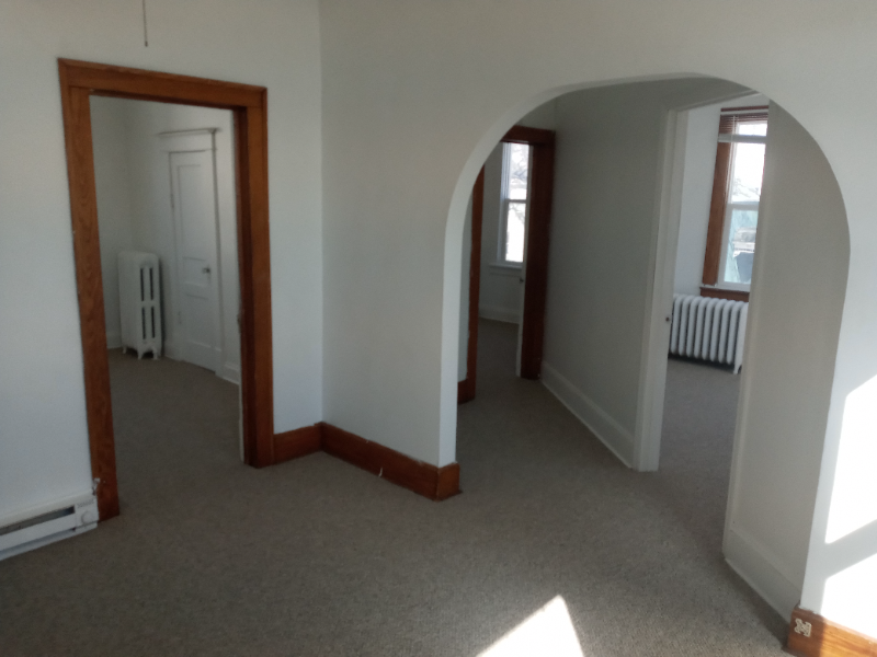 1210 Erie St - Photo 3 of 50