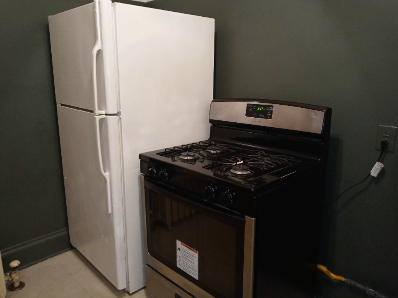 1210 Erie St - Photo 5 of 50