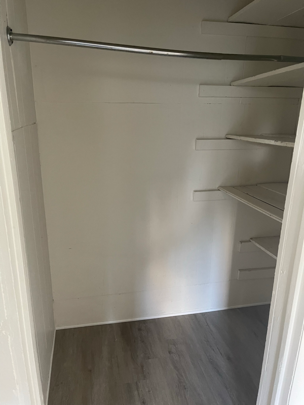 600 18th St - Photo 3 of 11