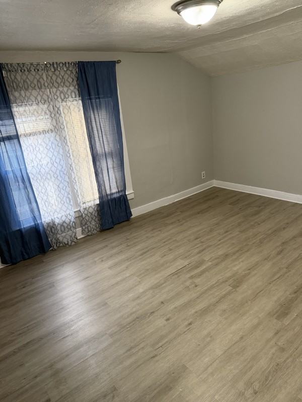 600 18th St - Photo 6 of 11