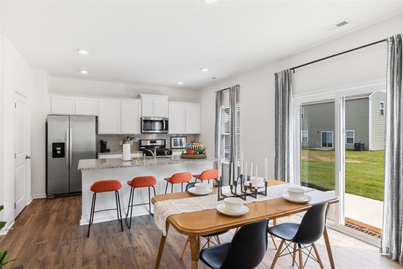 8633 Leeanna Brooke Ln - Photo 3 of 24