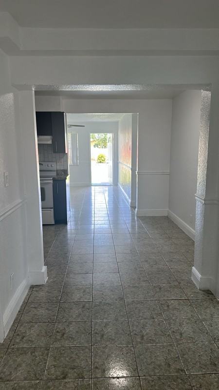1101 Nw 55th Ave #A - Photo 2 of 50