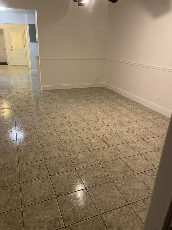 1101 Nw 55th Ave #A - Photo 7 of 50