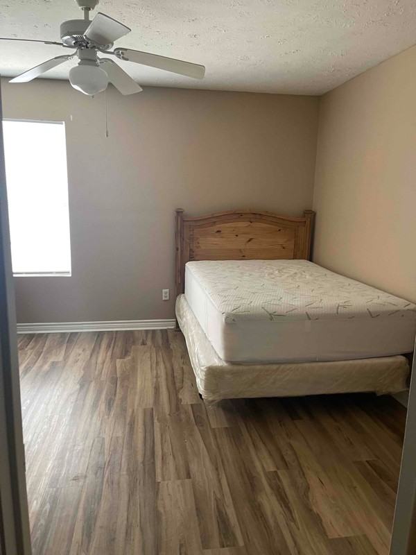 23271 Richards Rd #8B - Photo 5 of 9