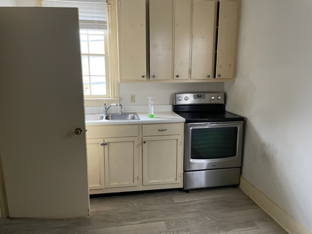 1018 S High St #2 - Photo 2 of 14