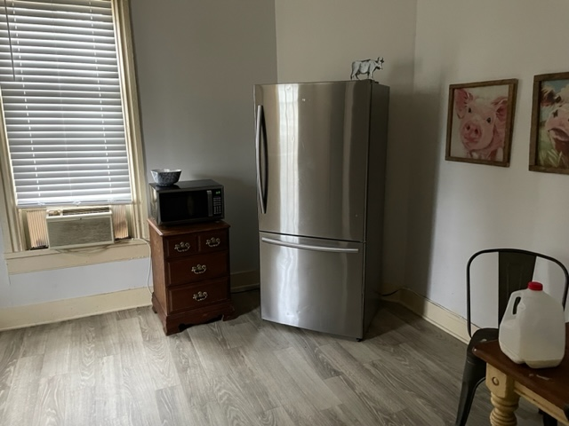 1018 S High St #2 - Photo 3 of 14