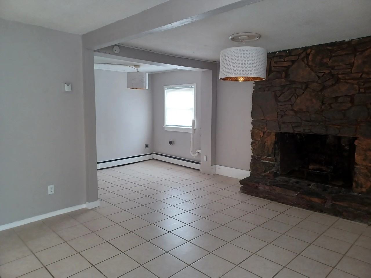 39 Grove St - Photo 3 of 11