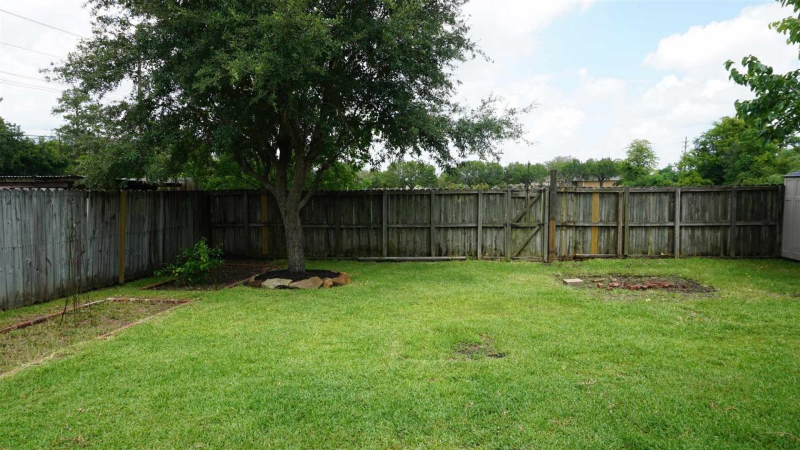7996 Blue Bonnet Ln - Photo 6 of 6