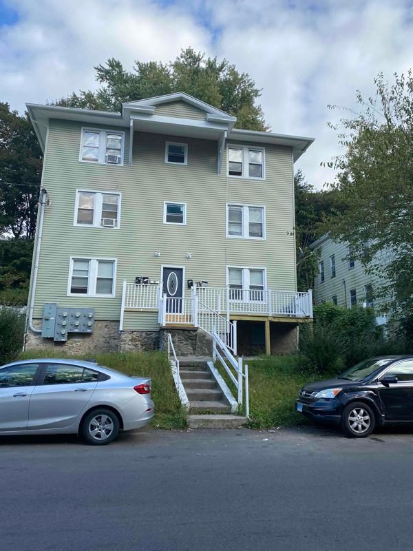 14 N Spring St